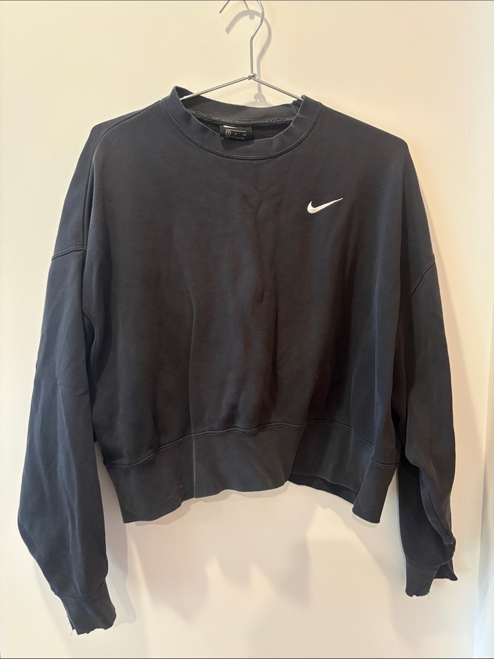 Nike Black Cropped Logo Crewneck Sweatshirt
